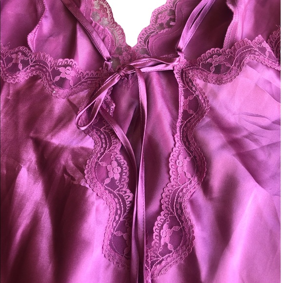 Fredericks of Hollywood pink silk slip - Picture 6 of 6